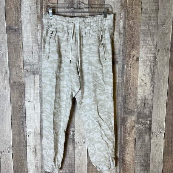 Athleta Cabo Tide Linen Jogger - Picture 5 of 9